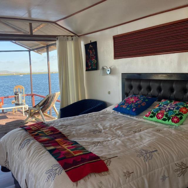 Sol Del Titicaca Lodge Uros الغرفة الصورة